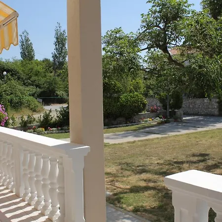 Appartement By The Sea Vlasici, Pag - 6523 Povljana